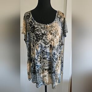 Tottoo Me Floral Print Women's Top 2X (no Size Tag)